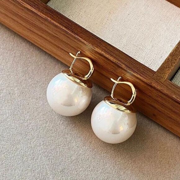 Classic Gold-Tone Clip-On Pearl Earrings - Picture 8 of 9